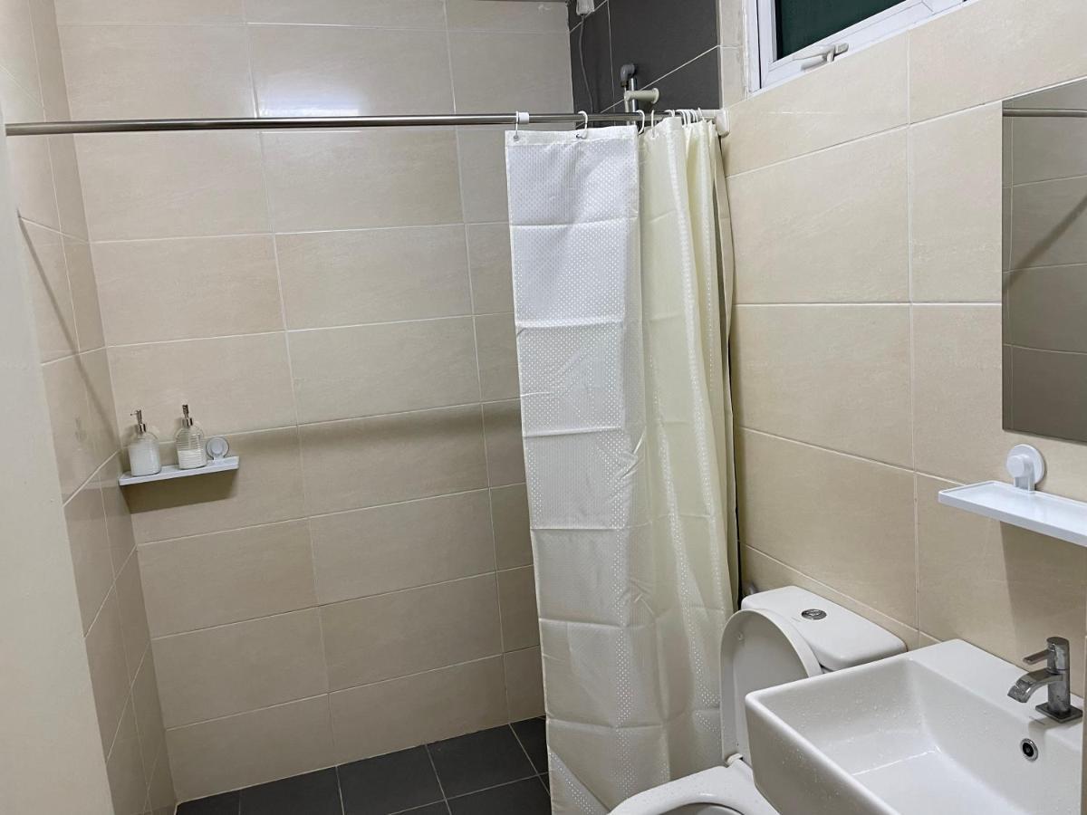 Minimalist Loft2 Decentrum Wifinetflix Kajang Bagian luar foto